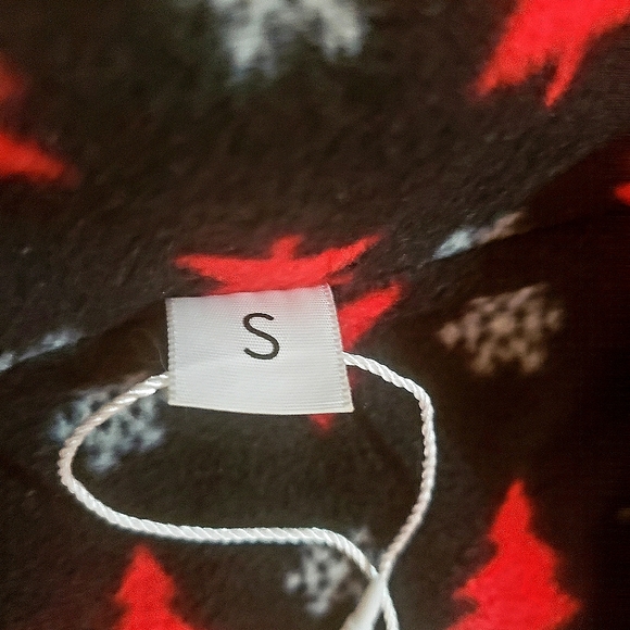 CHRISTMAS TREES SOFT PLUSH PAJAMAS - Picture 3 of 4